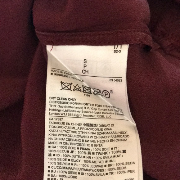 Banana Republic Silk Pullover Blouse Small - Picture 4 of 4